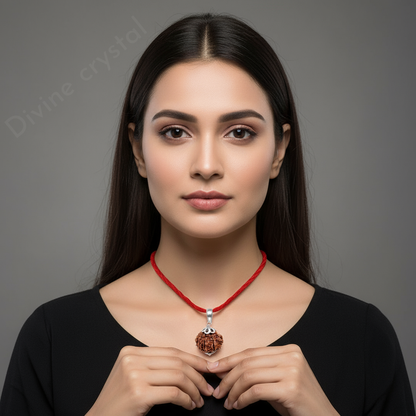9 mukhi rudraksha pendant